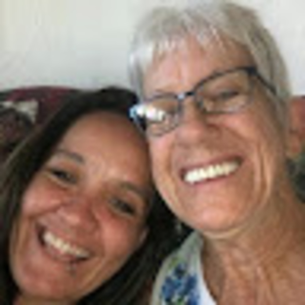 Meet your Posher, Debbie